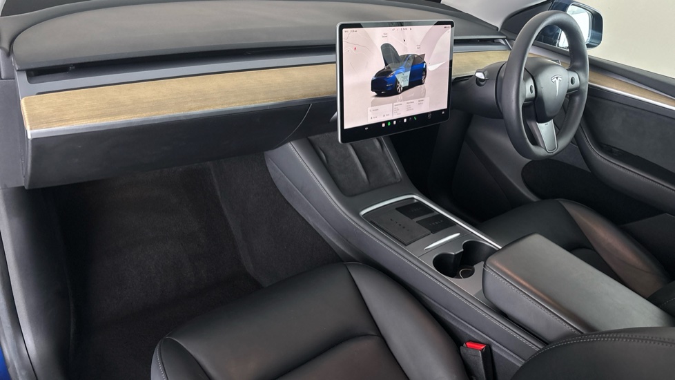 TESLA MODEL Y Image 10