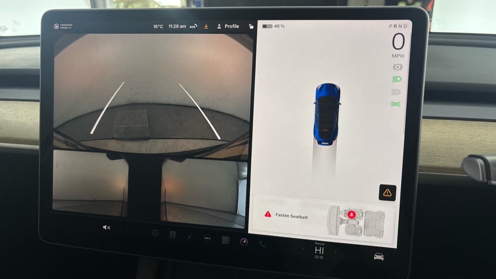 TESLA MODEL Y reverse camera