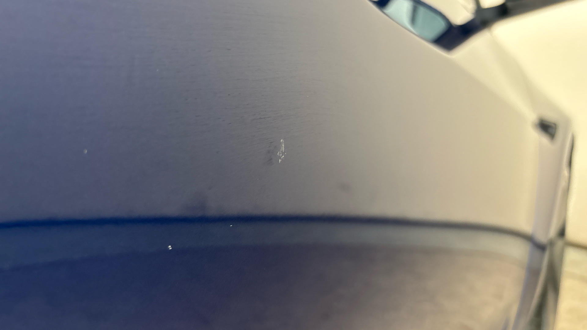 4027741 RWD 4dr Auto