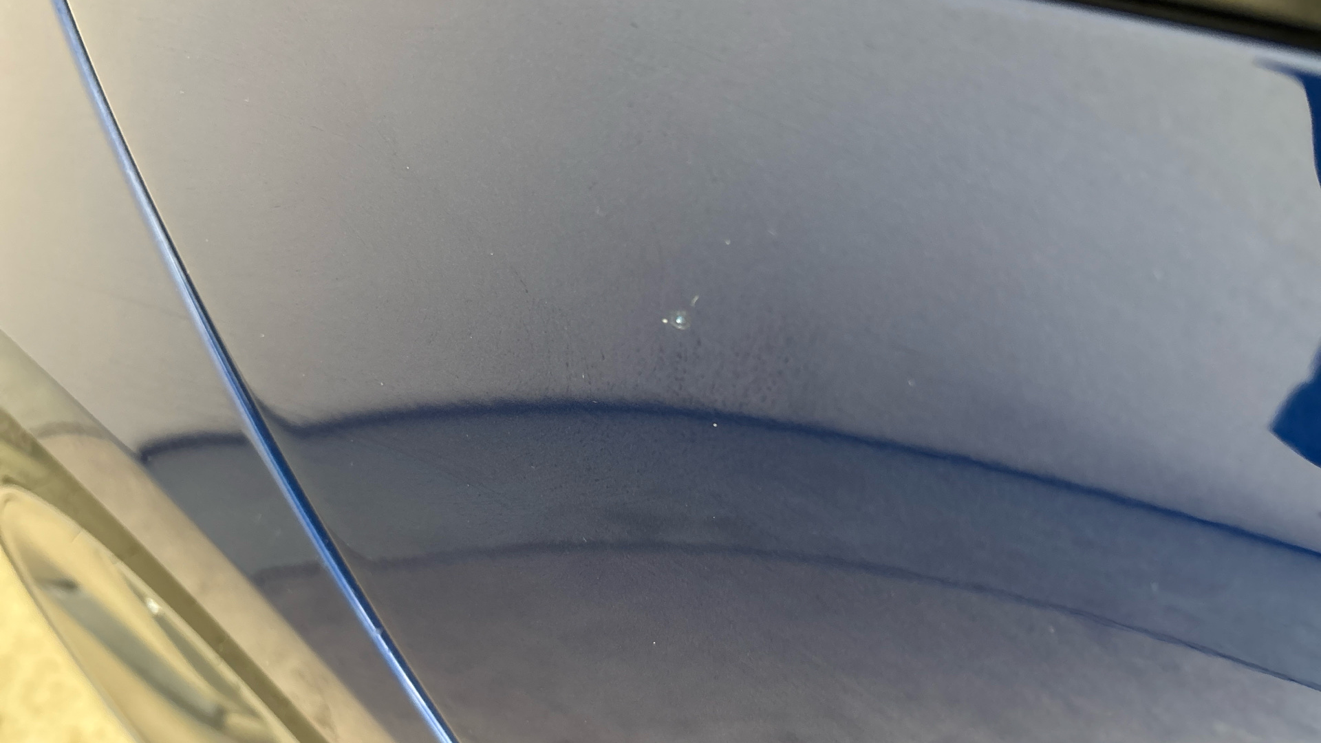 4027741 RWD 4dr Auto