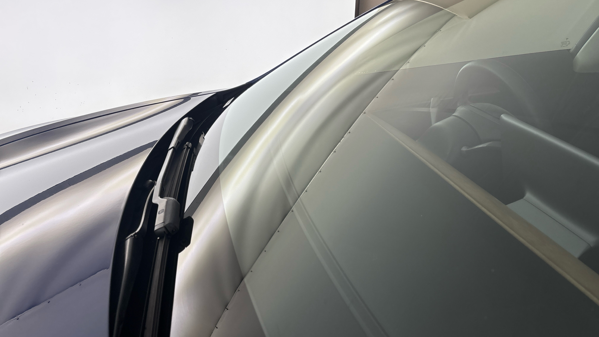 4027741 RWD 4dr Auto