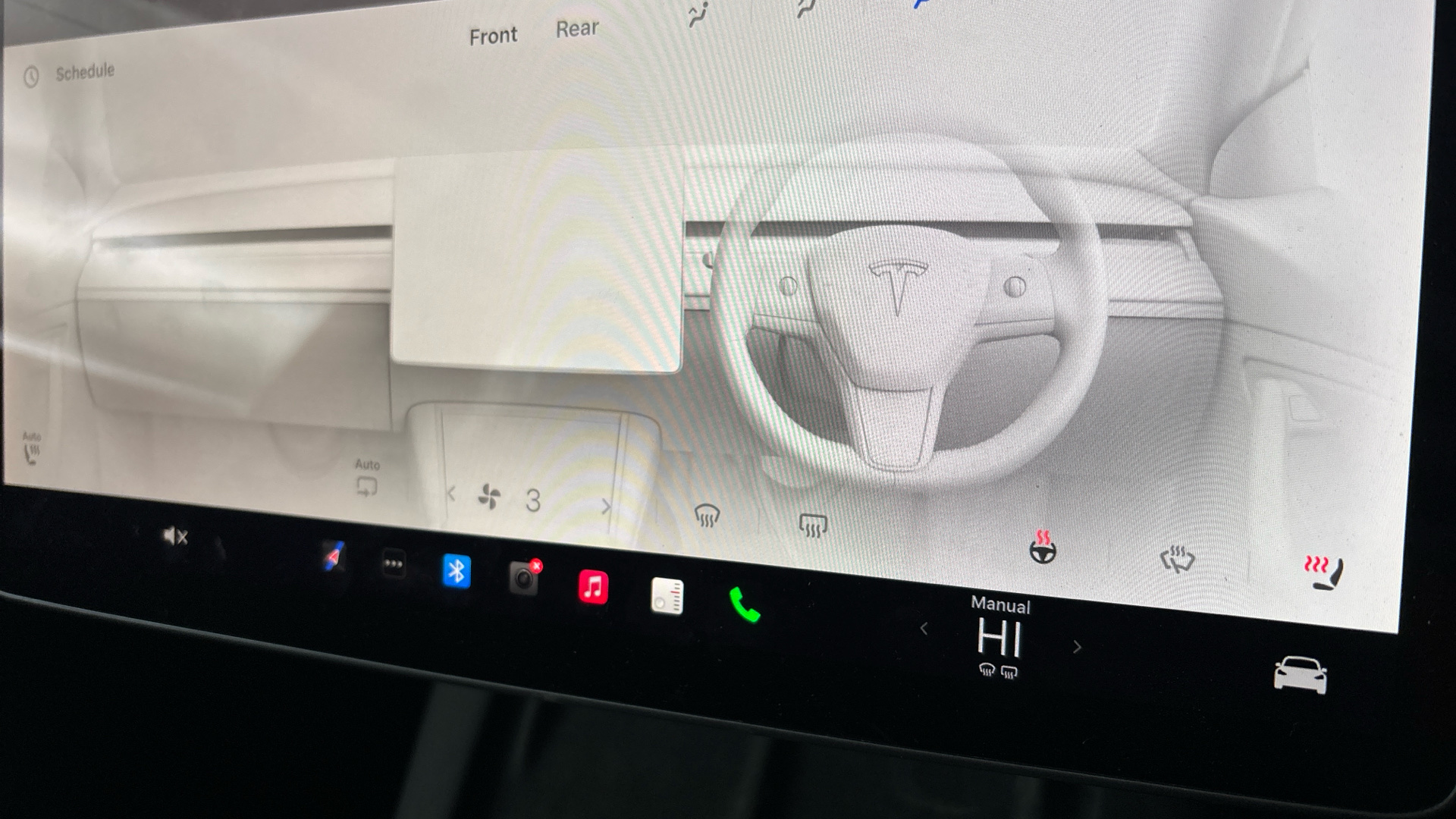 4027741 RWD 4dr Auto