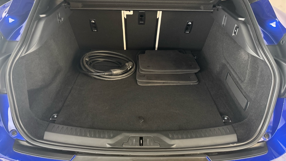 JAGUAR I-PACE Image 15