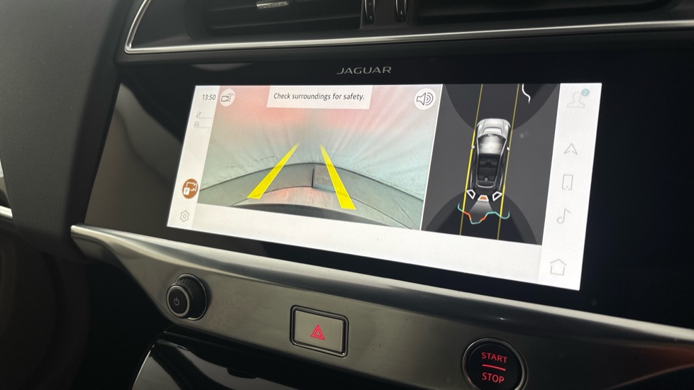 JAGUAR I-PACE reverse camera