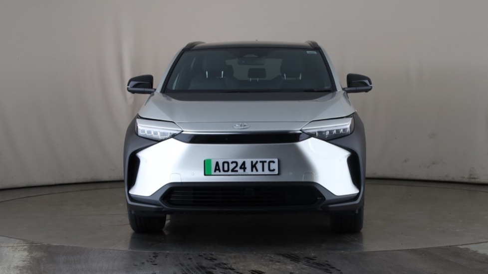 TOYOTA BZ4X Image 8