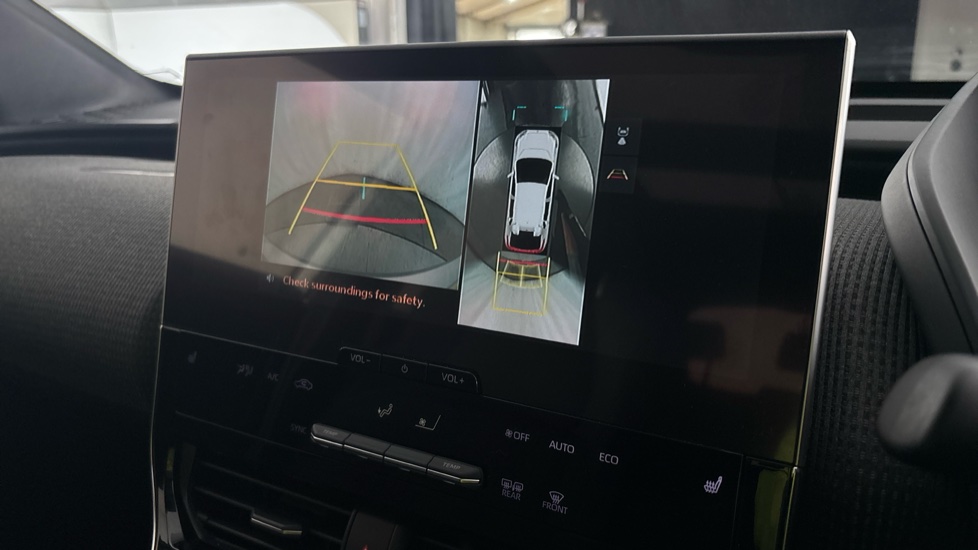 TOYOTA BZ4X reverse camera