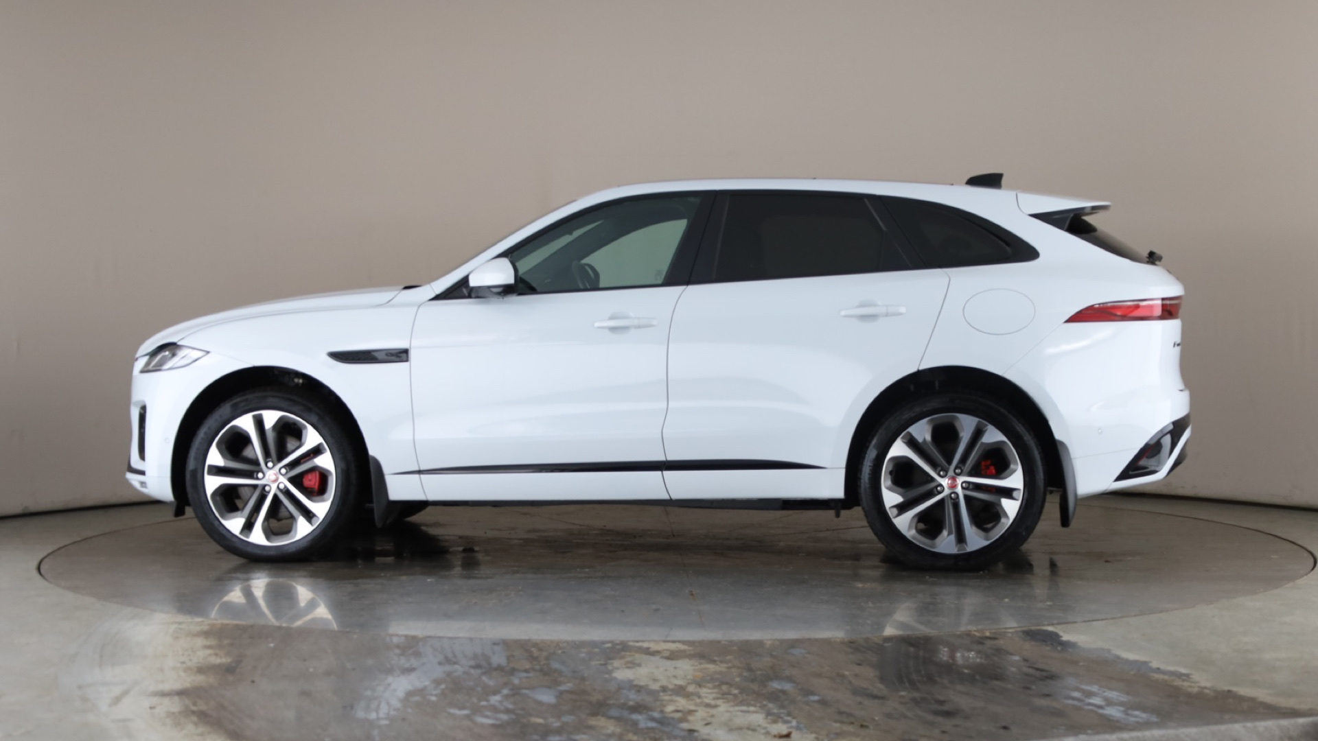 2.0 P400e R-Dynamic HSE 5dr Auto AWD [2021]