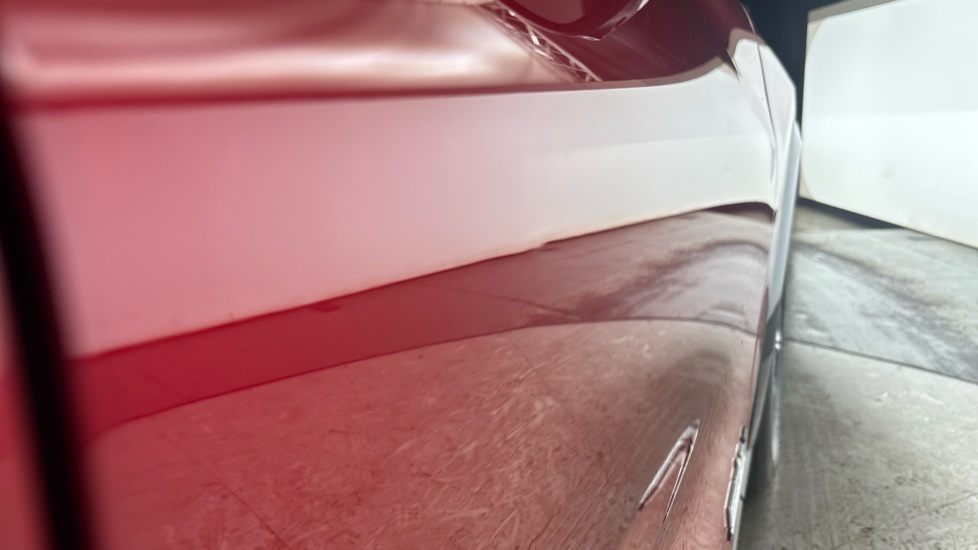 FORD MUSTANG MACH-E Dent