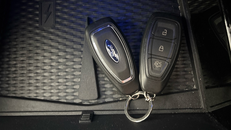 FORD MUSTANG MACH-E 2 keys
