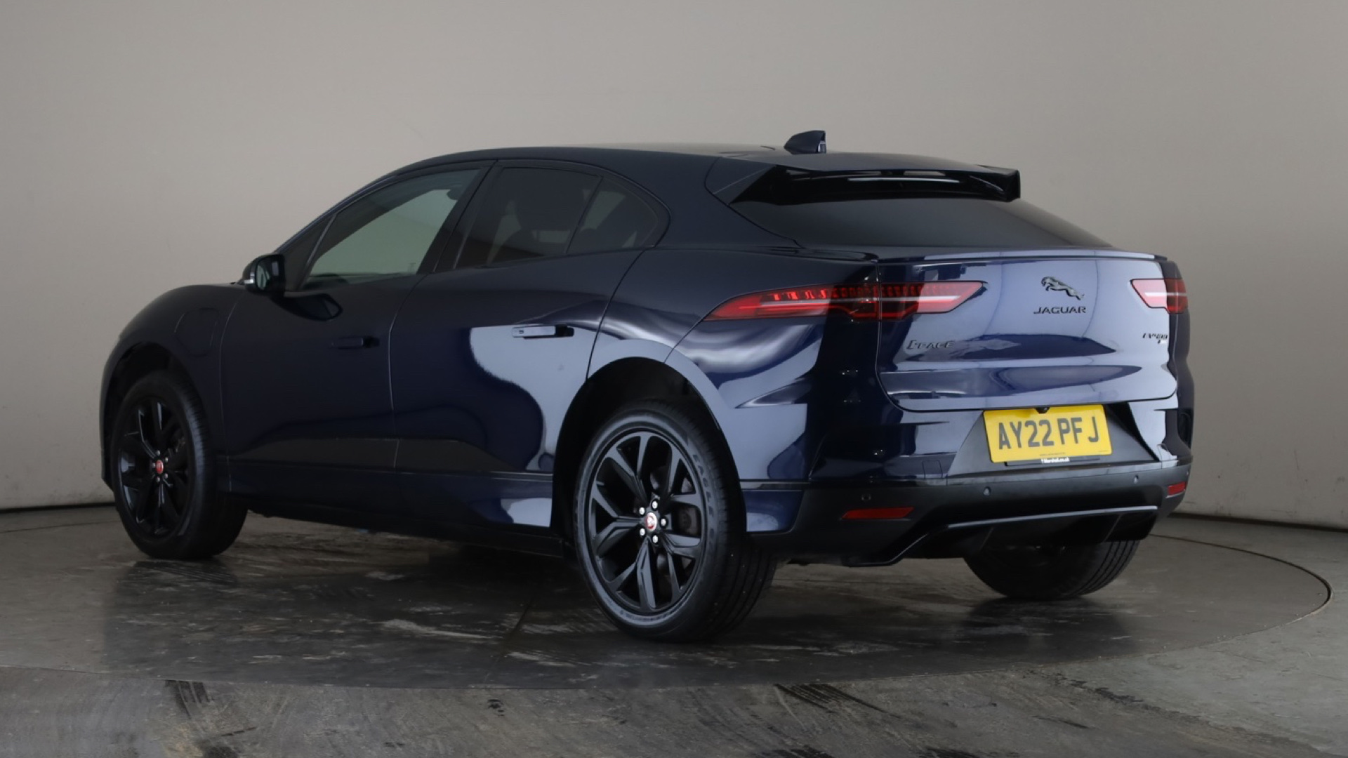 294kW EV400 HSE Black 90kWh 5dr Auto [11kW Charger