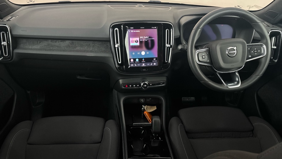 VOLVO XC40 Image 11