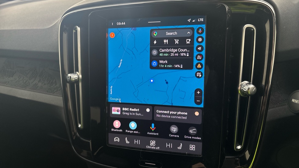 VOLVO XC40 Image 12