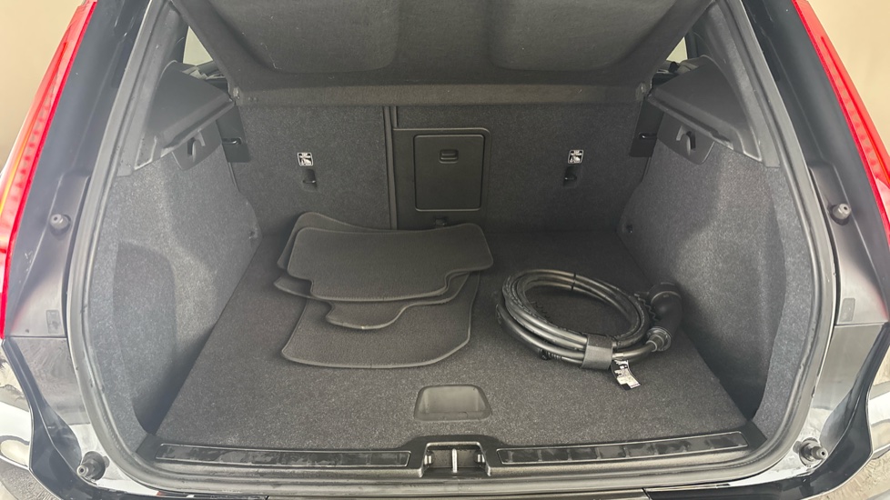 VOLVO XC40 Image 15
