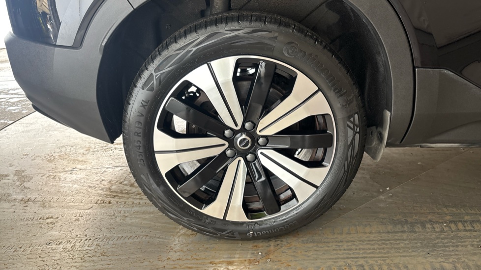 VOLVO XC40 Image 19