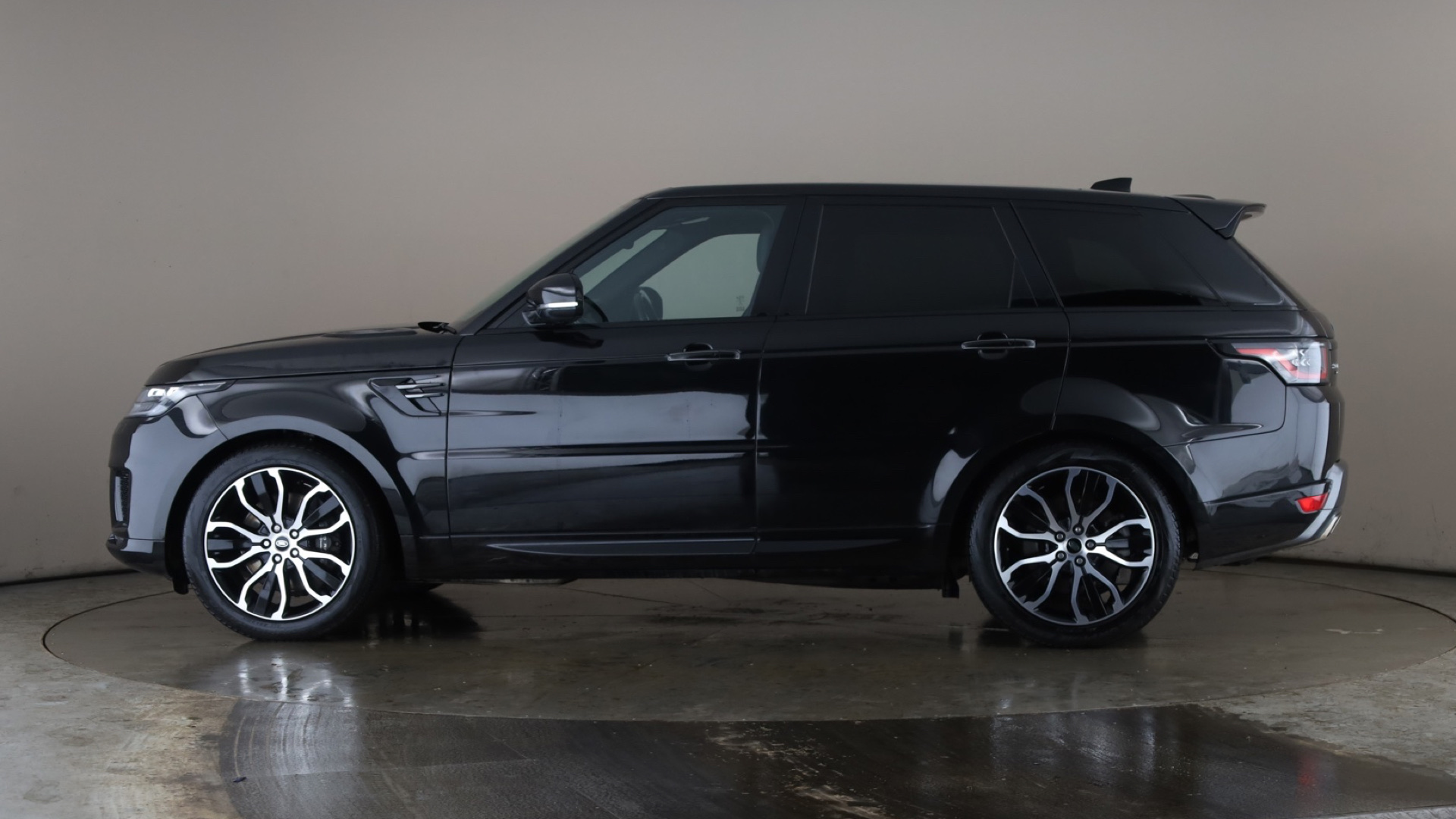 2.0 P400e HSE Silver 5dr Auto [2022]