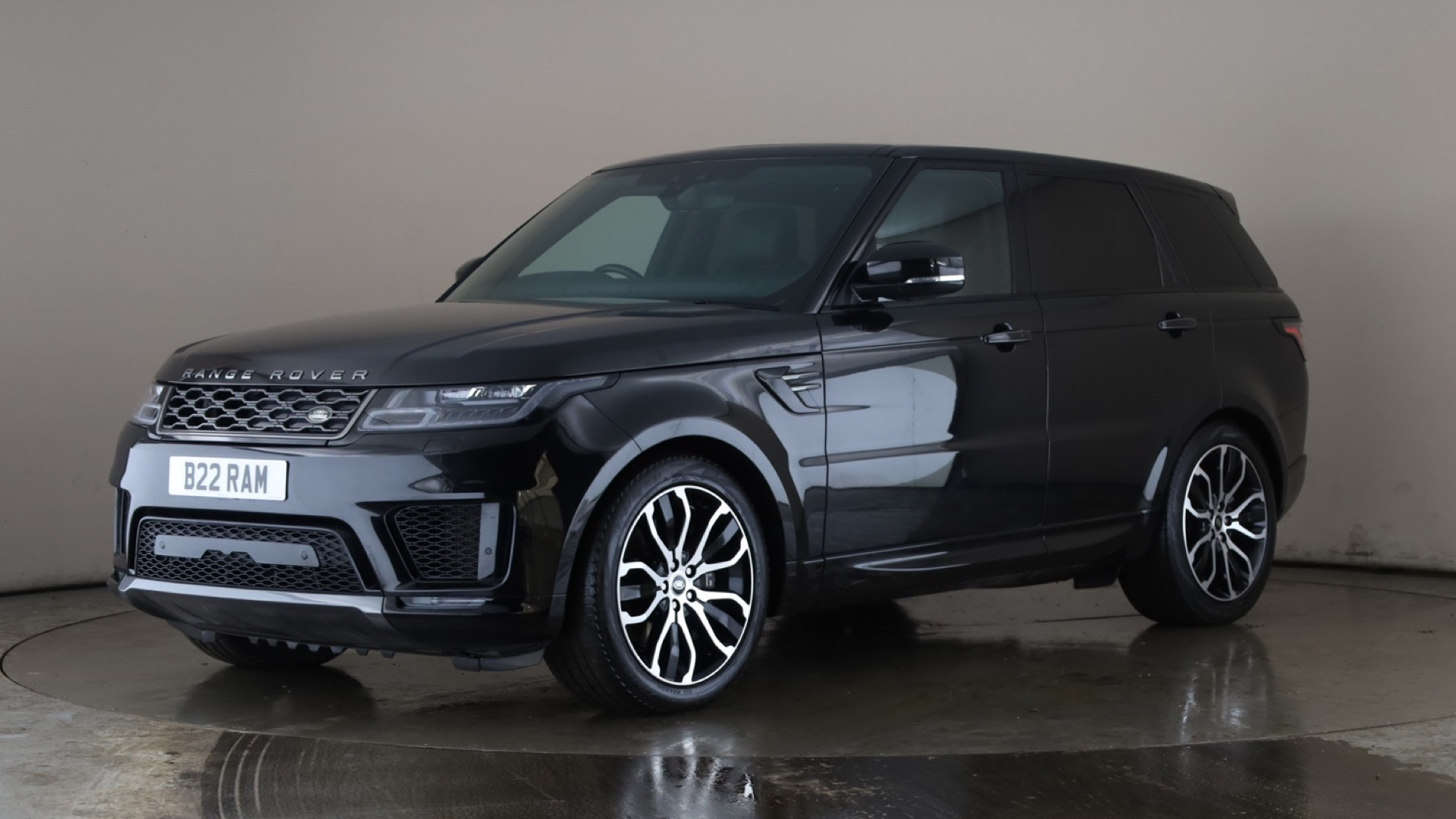 2.0 P400e HSE Silver 5dr Auto [2022]