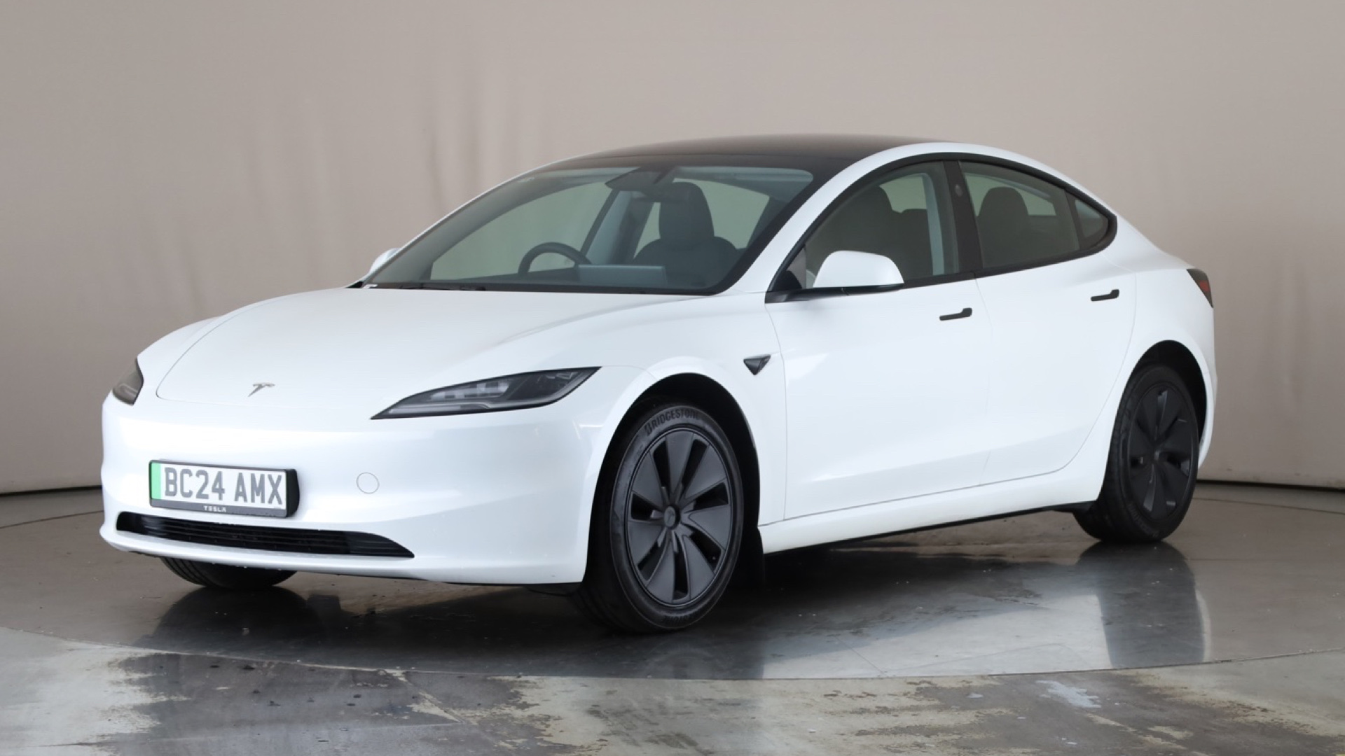 Tesla Model 3 RWD 4dr Auto