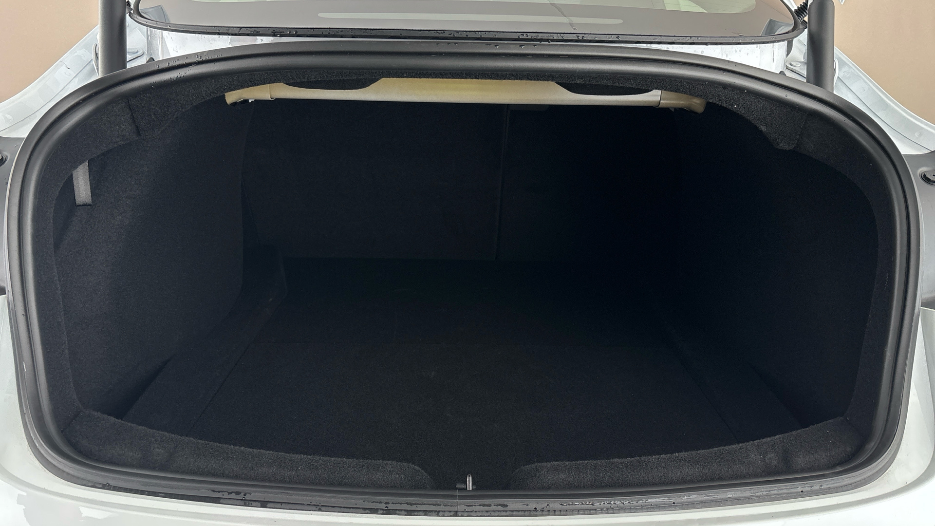 Tesla Model 3 RWD 4dr Auto