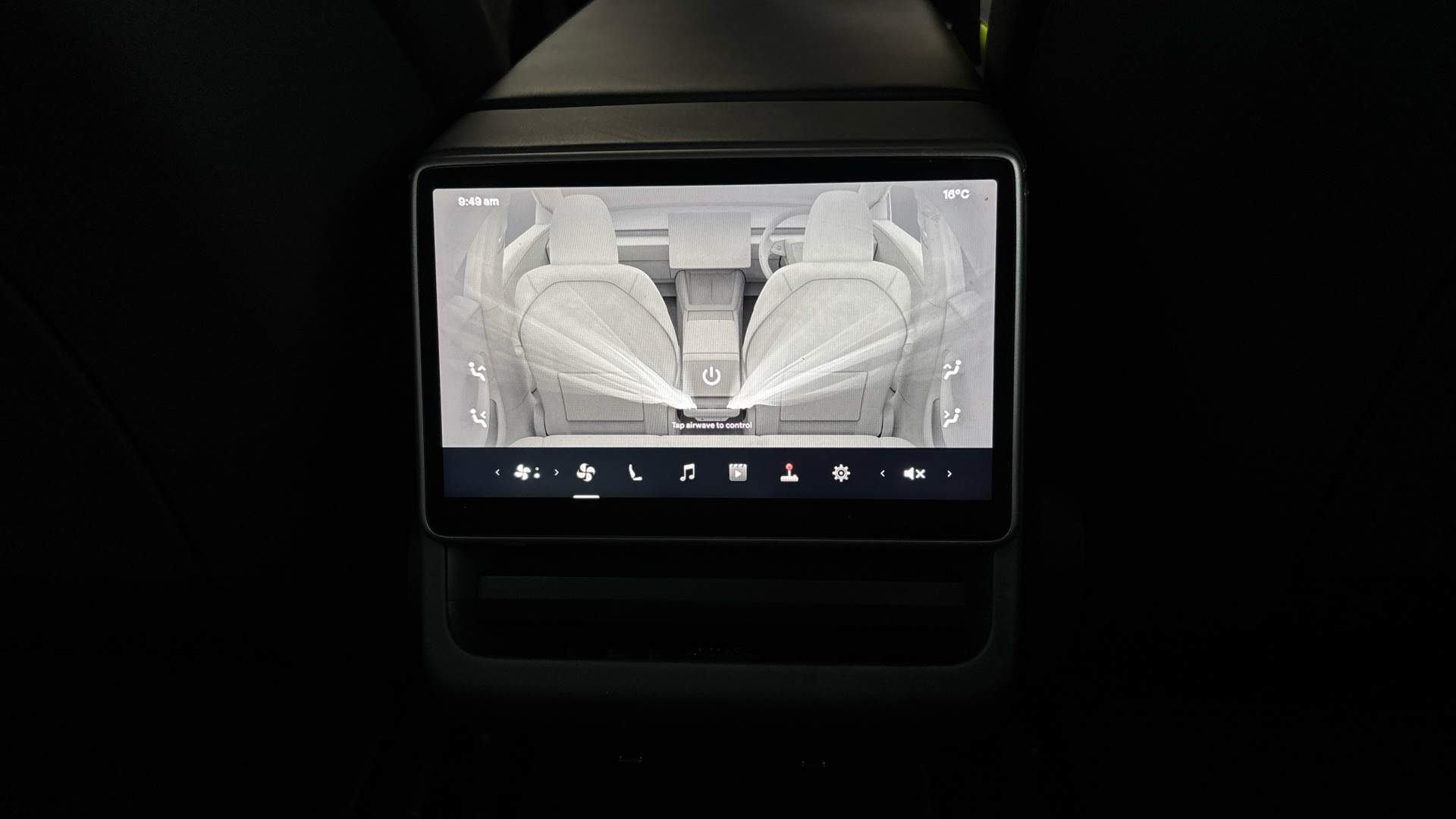 Tesla Model 3 RWD 4dr Auto