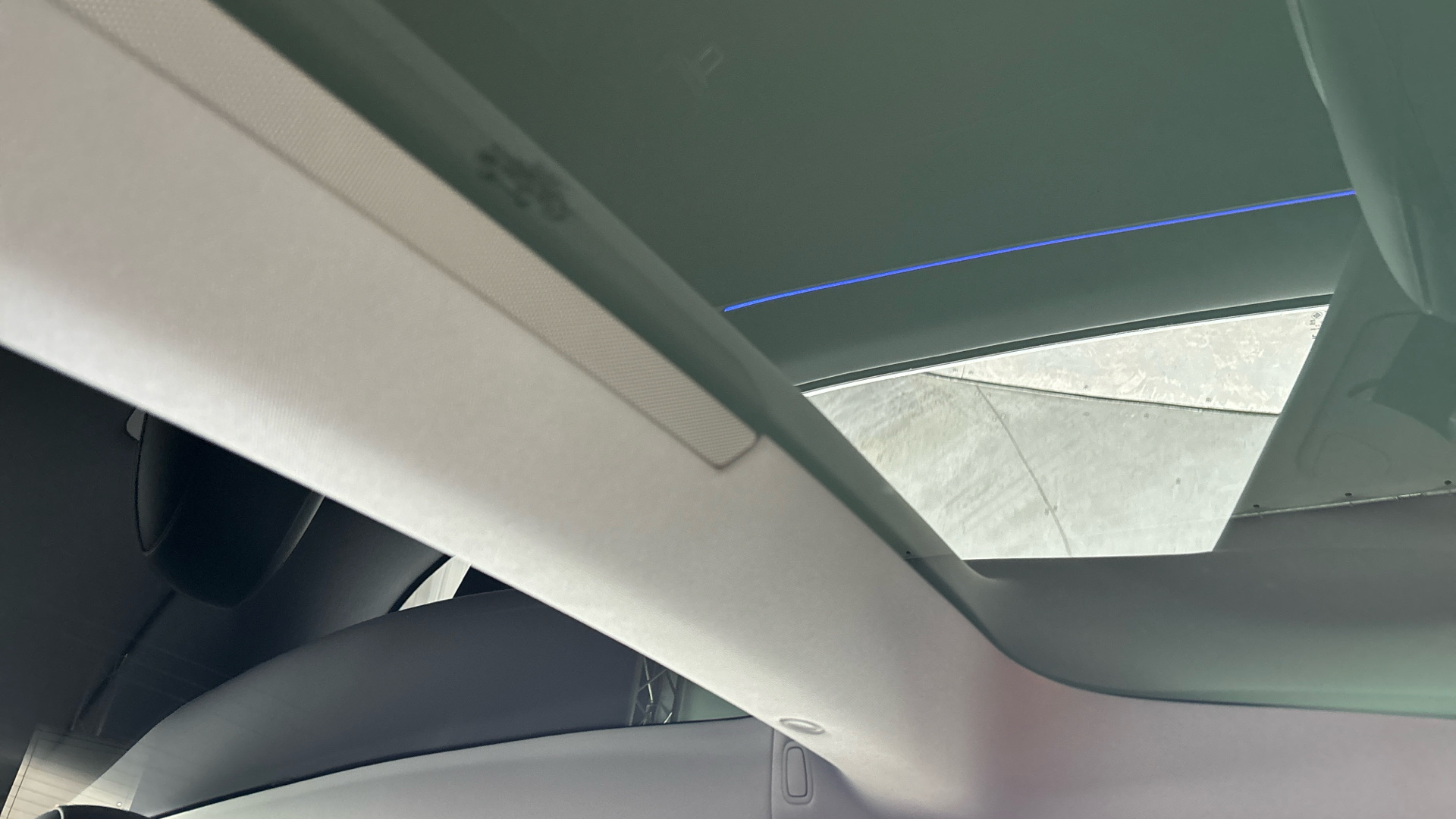 Tesla Model 3 RWD 4dr Auto