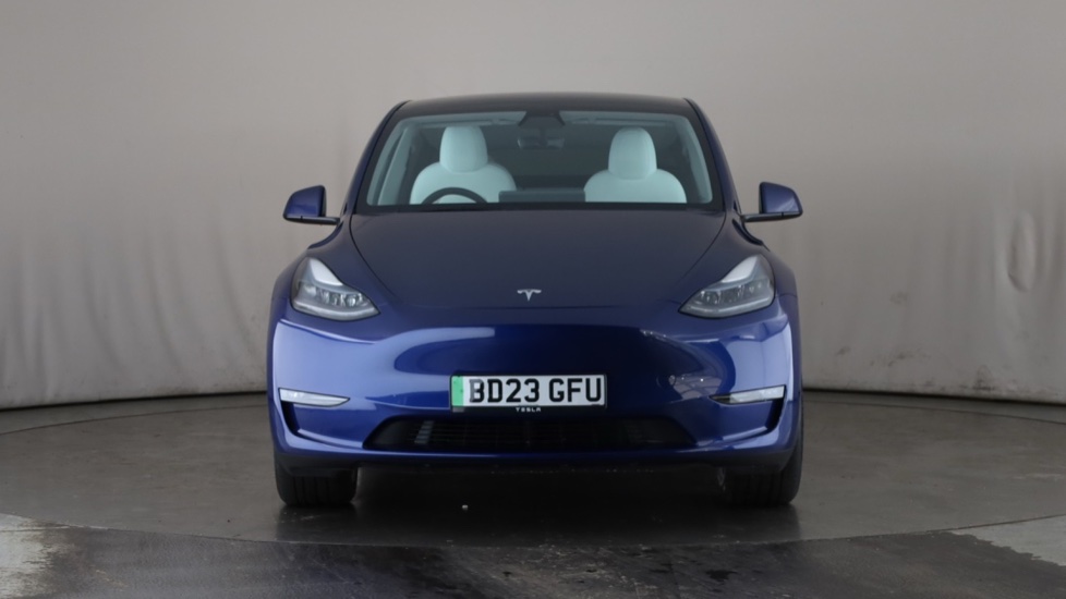 Tesla Model Y Image 8