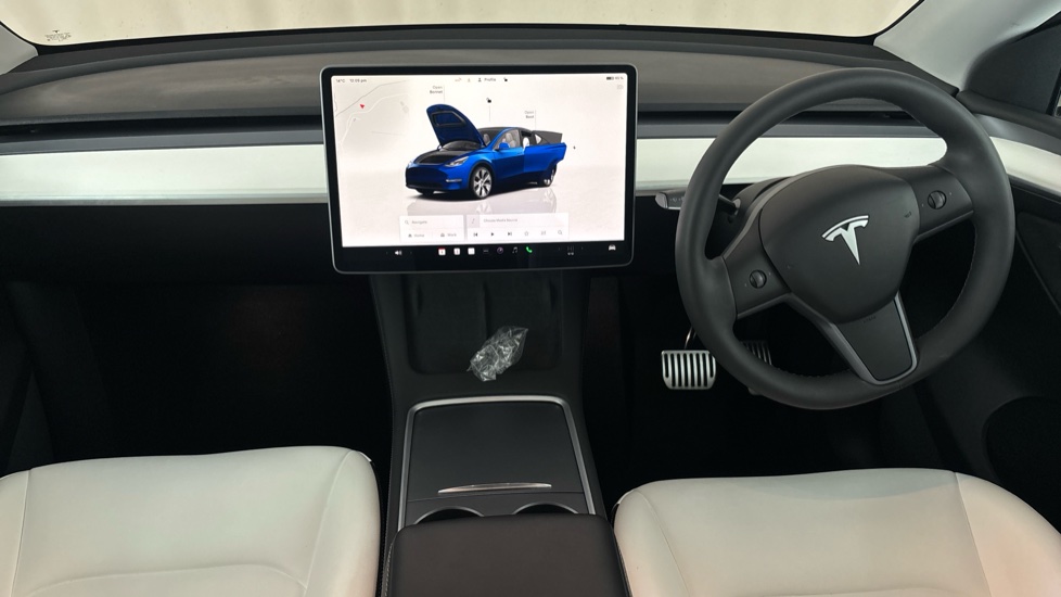 Tesla Model Y Image 11