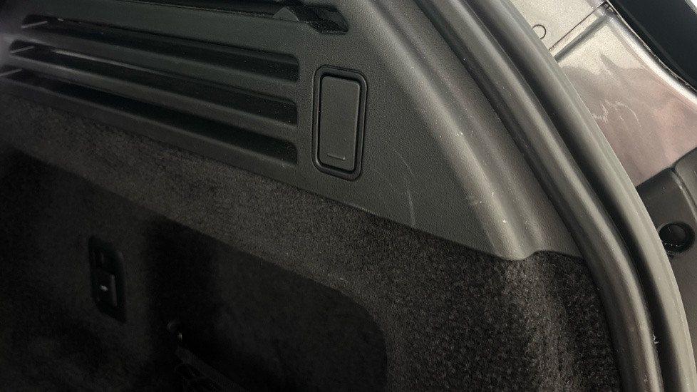 LAND ROVER RANGE ROVER SPORT Scuff