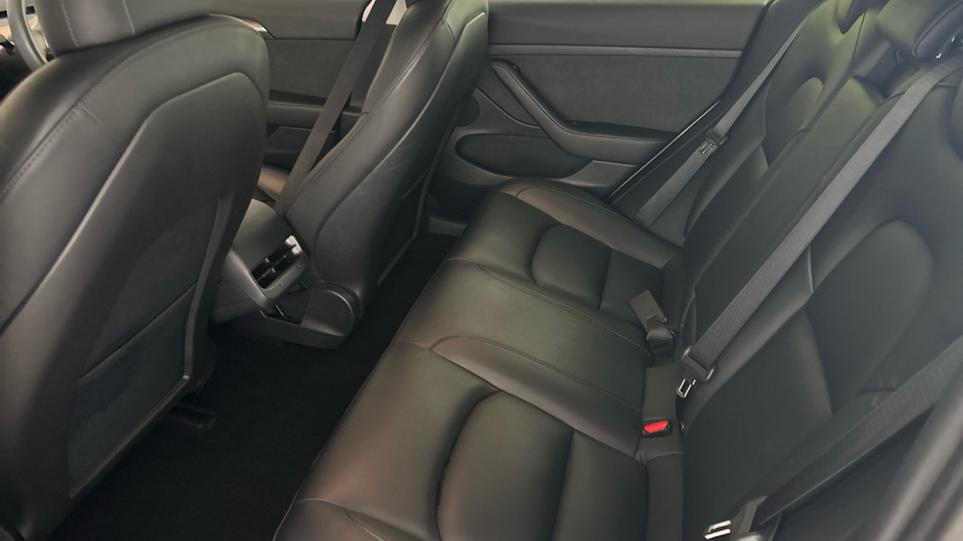 4020992 Standard Plus 4dr Auto