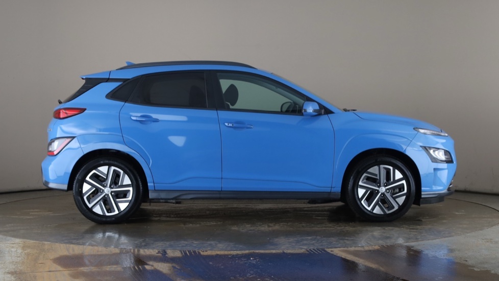 HYUNDAI KONA Image 6