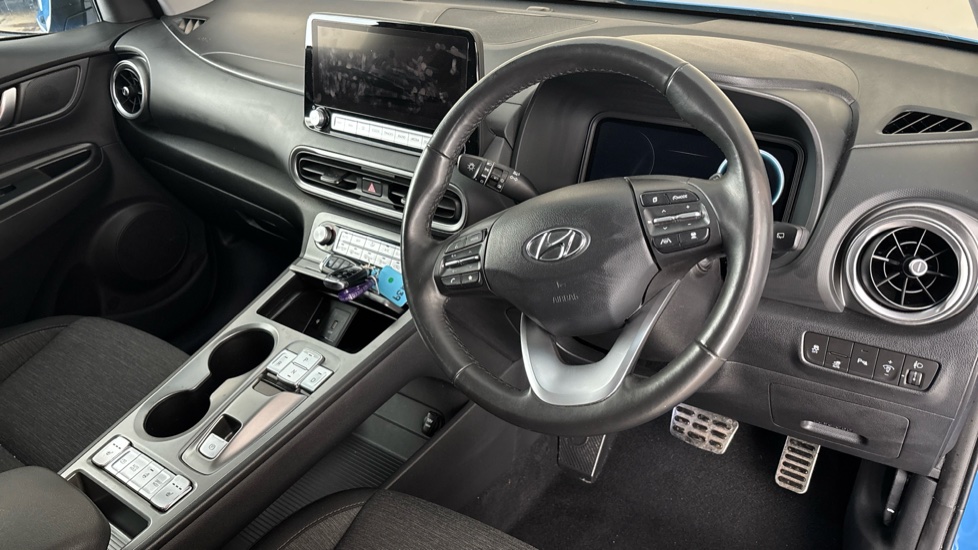 HYUNDAI KONA Image 9