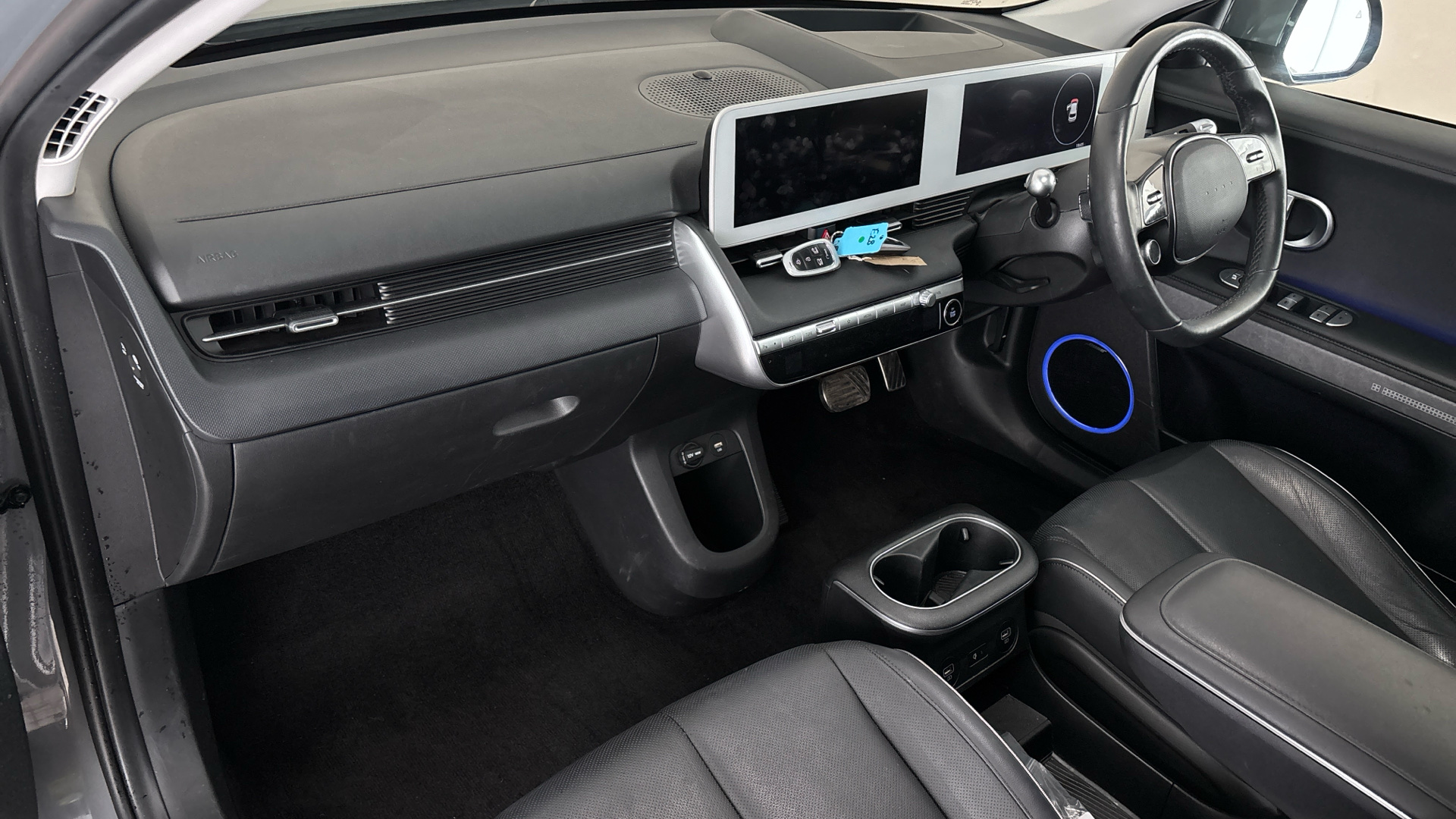 4020865 160kW Ultimate 73 kWh 5dr Auto