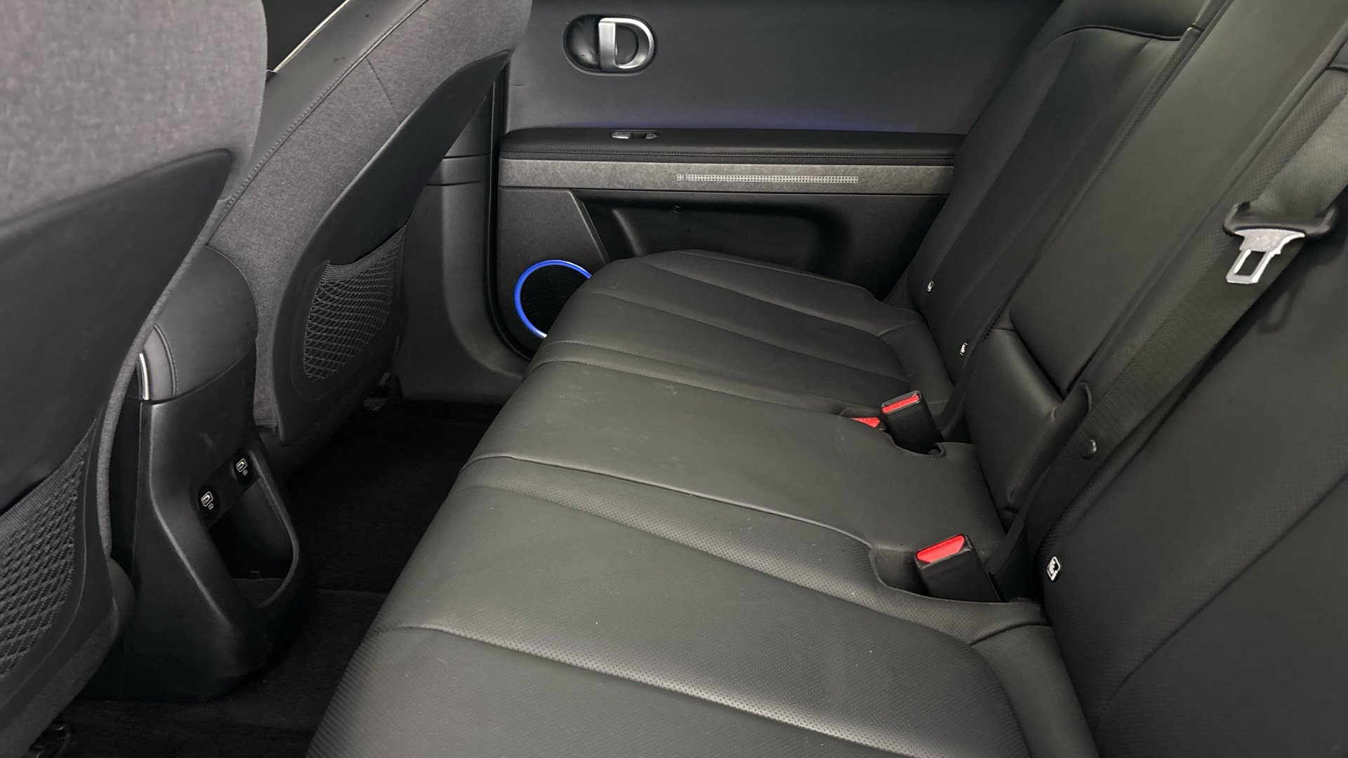 4020865 160kW Ultimate 73 kWh 5dr Auto