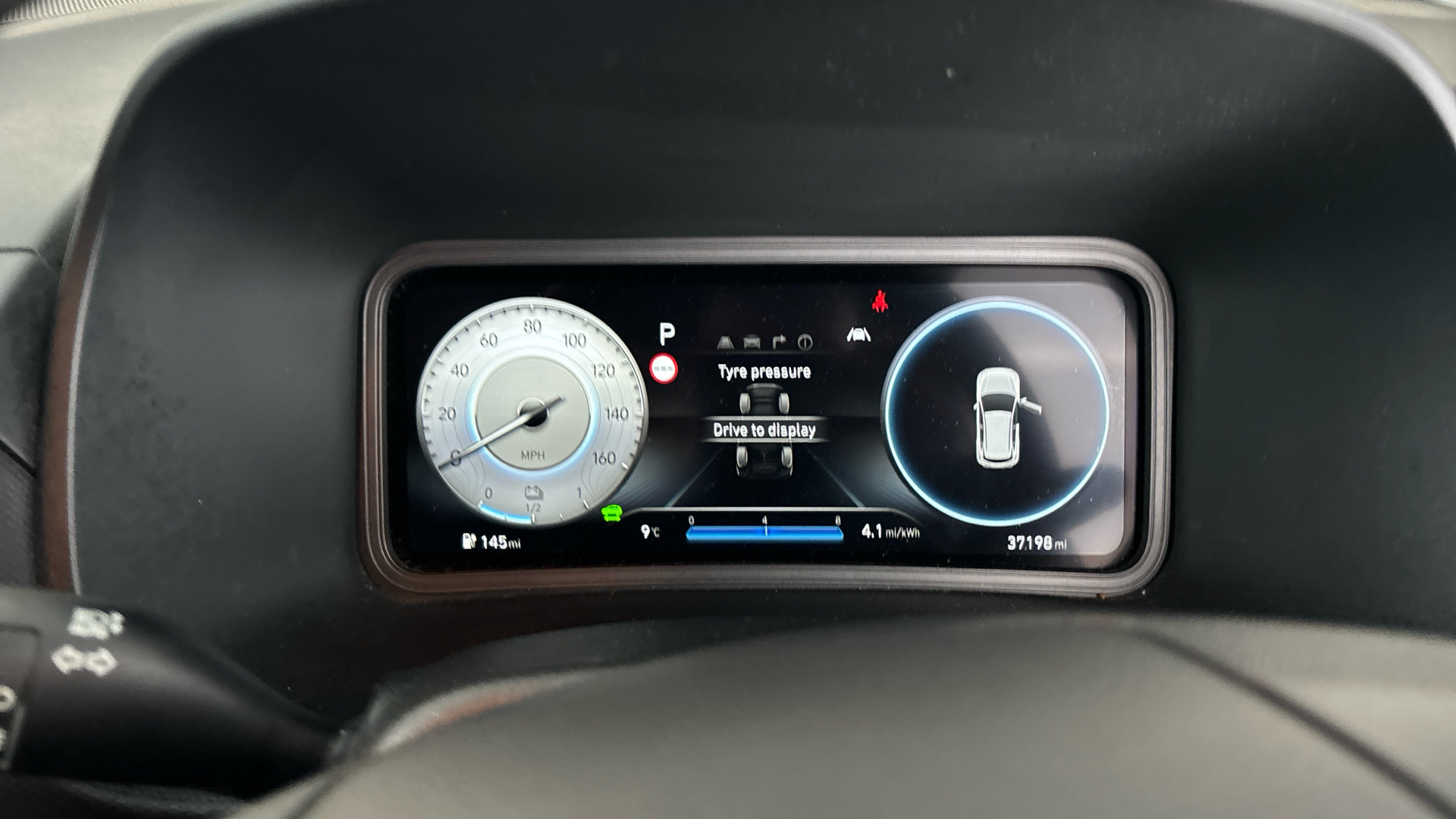 4020807 150kW Premium 64kWh 5dr Auto