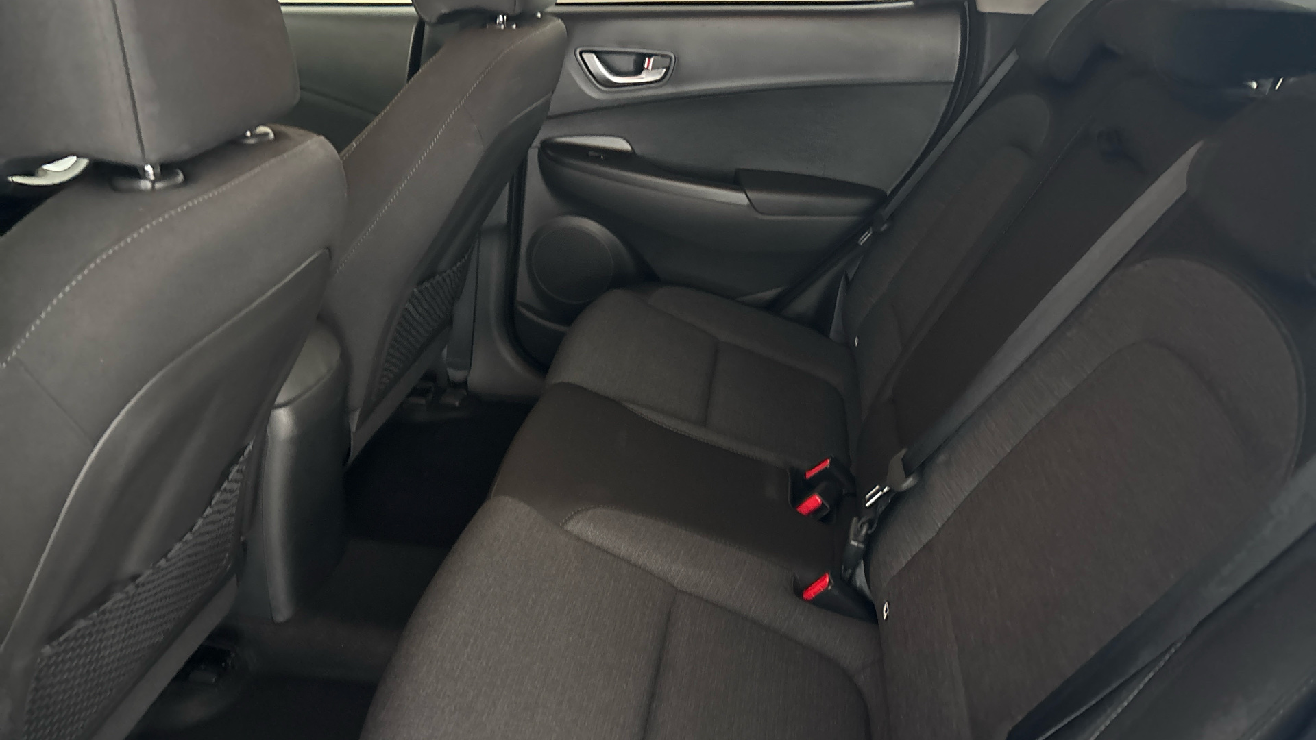 4020807 150kW Premium 64kWh 5dr Auto