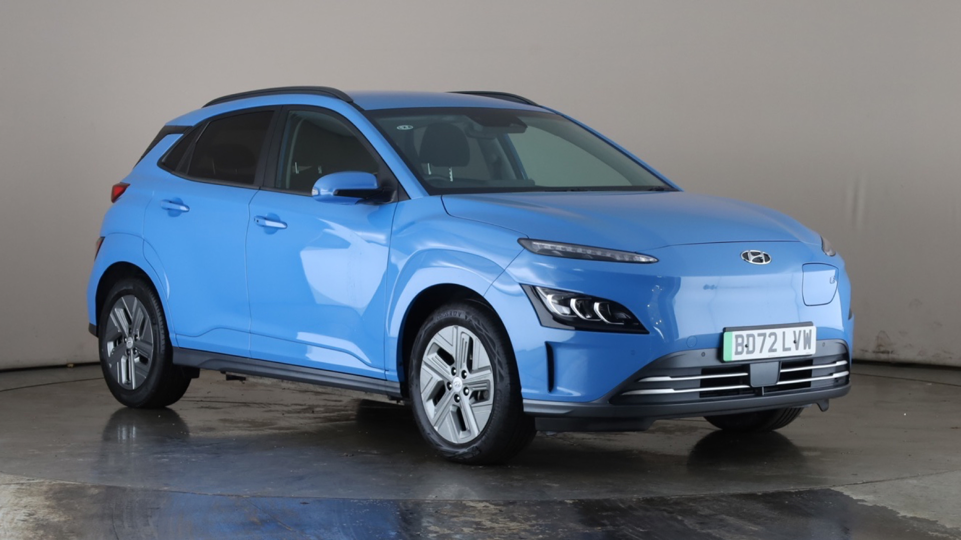 4027721 150kW Premium 64kWh 5dr Auto