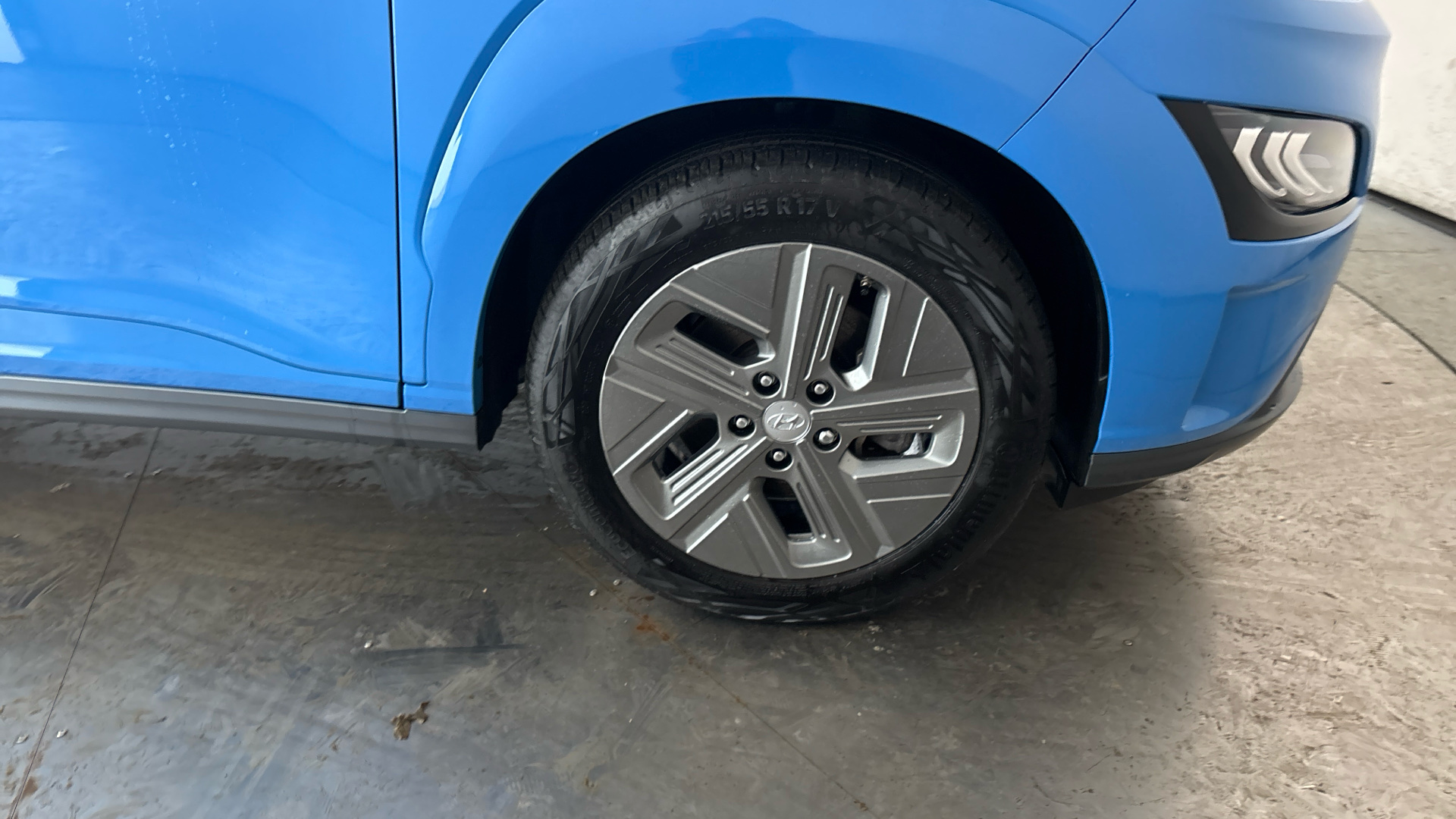 4027721 150kW Premium 64kWh 5dr Auto