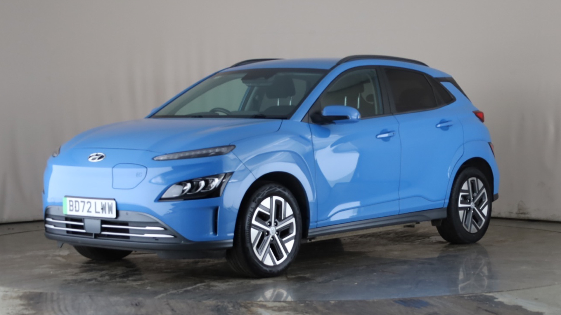 150kW Premium 64kWh 5dr Auto [2022]