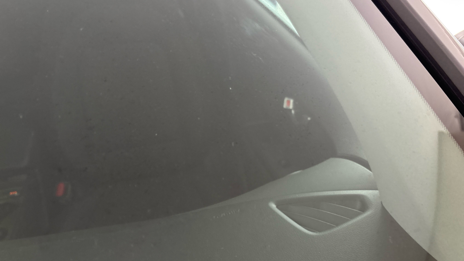 4049071 150kW Premium 64kWh 5dr Auto