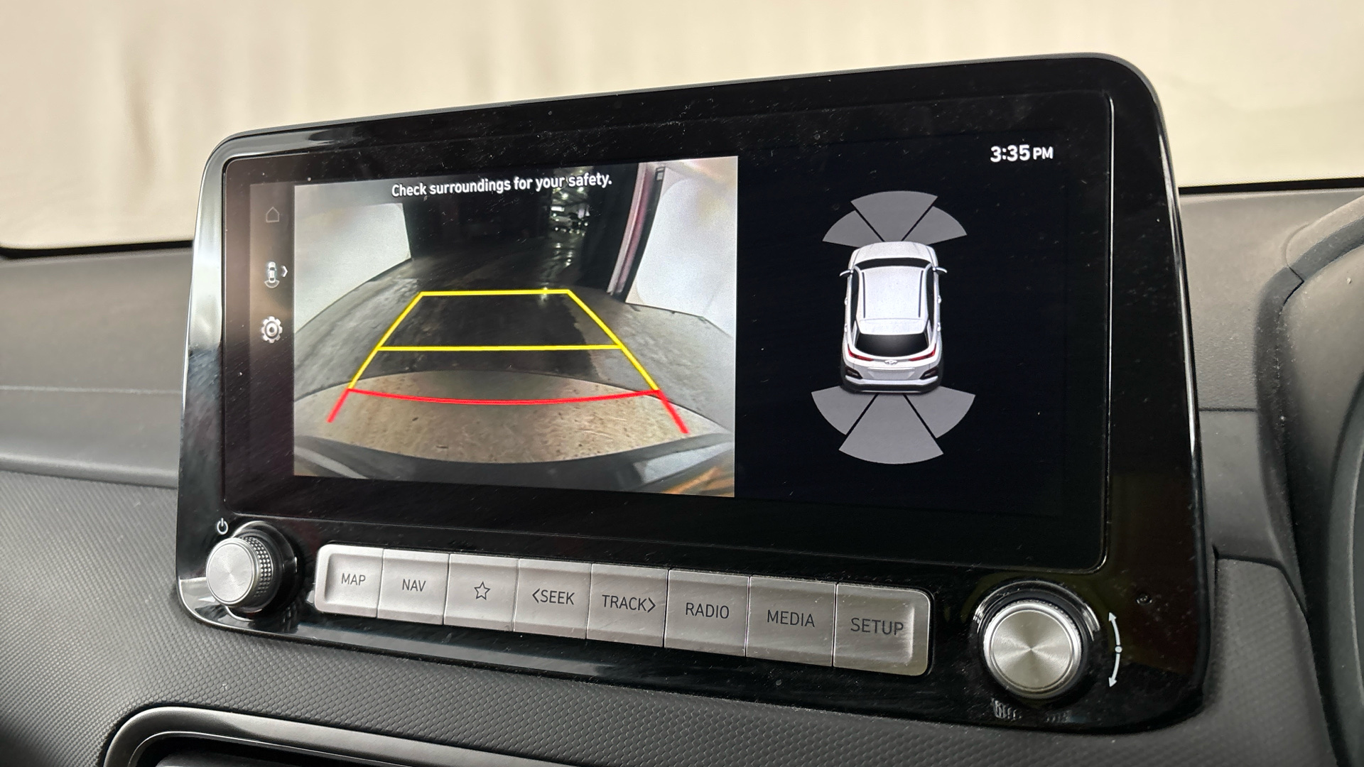 4049071 150kW Premium 64kWh 5dr Auto