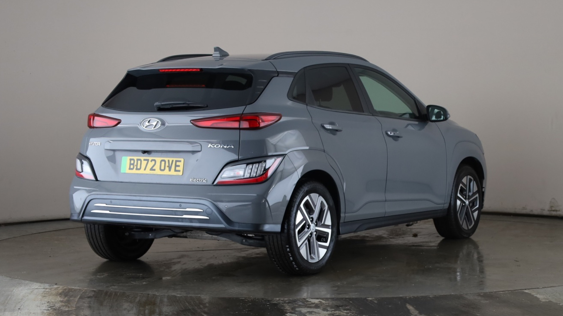 4028227 150kW Premium 64kWh 5dr Auto