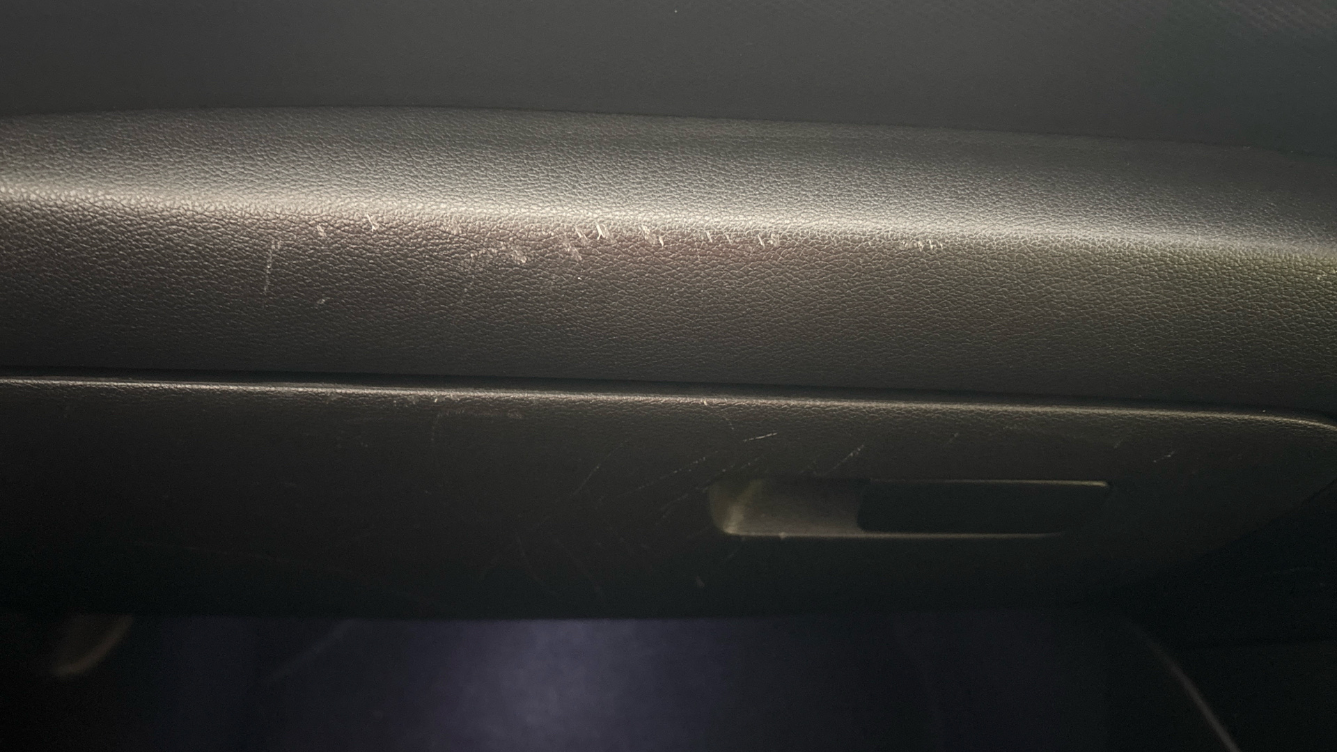 4028227 150kW Premium 64kWh 5dr Auto