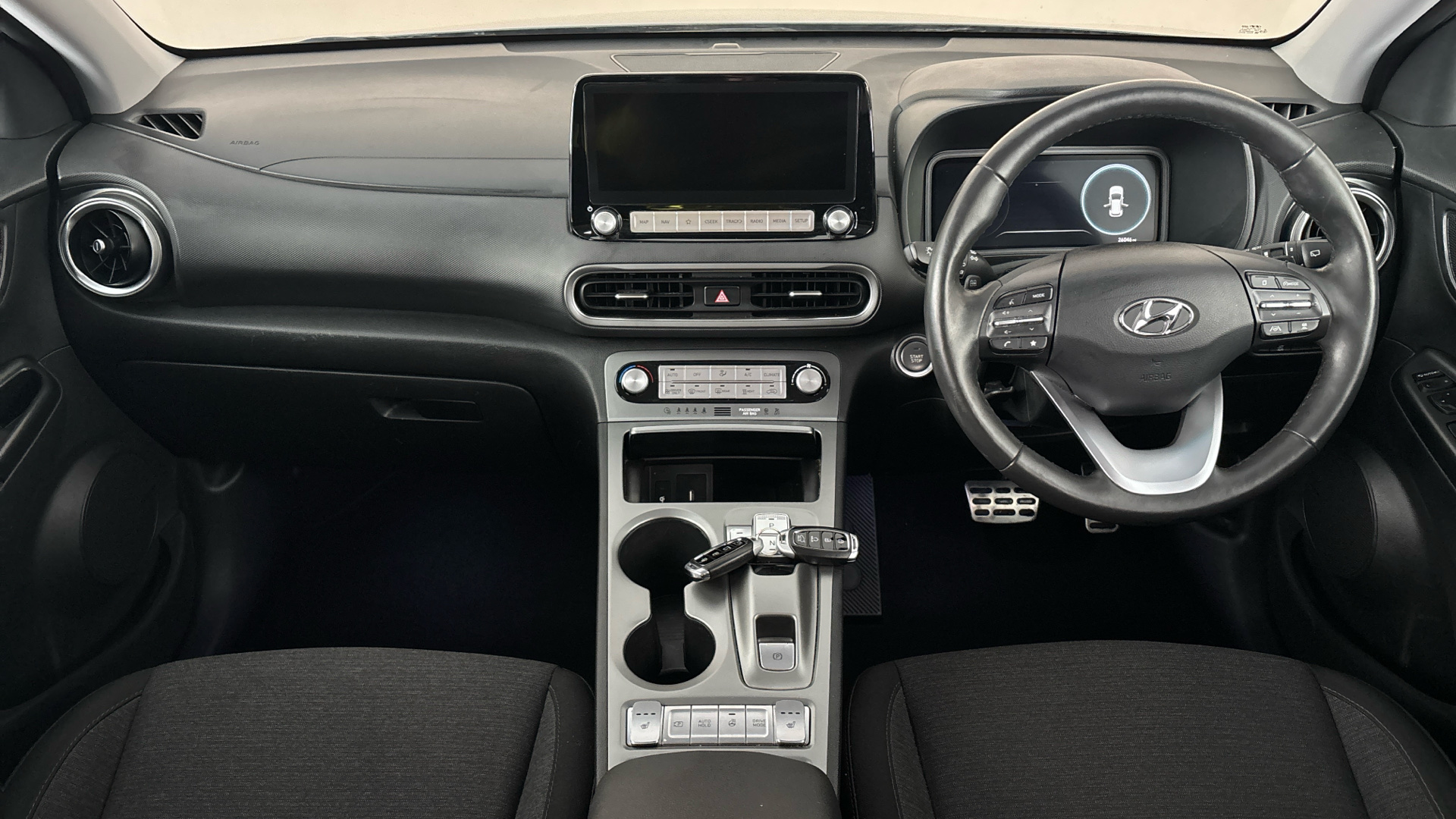 4028227 150kW Premium 64kWh 5dr Auto