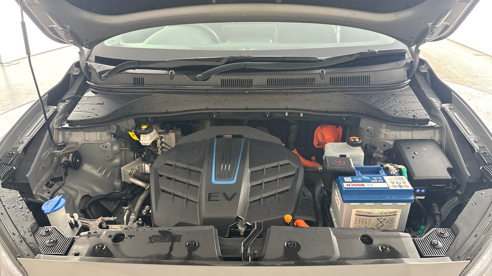 4027742 150kW Premium 64kWh 5dr Auto