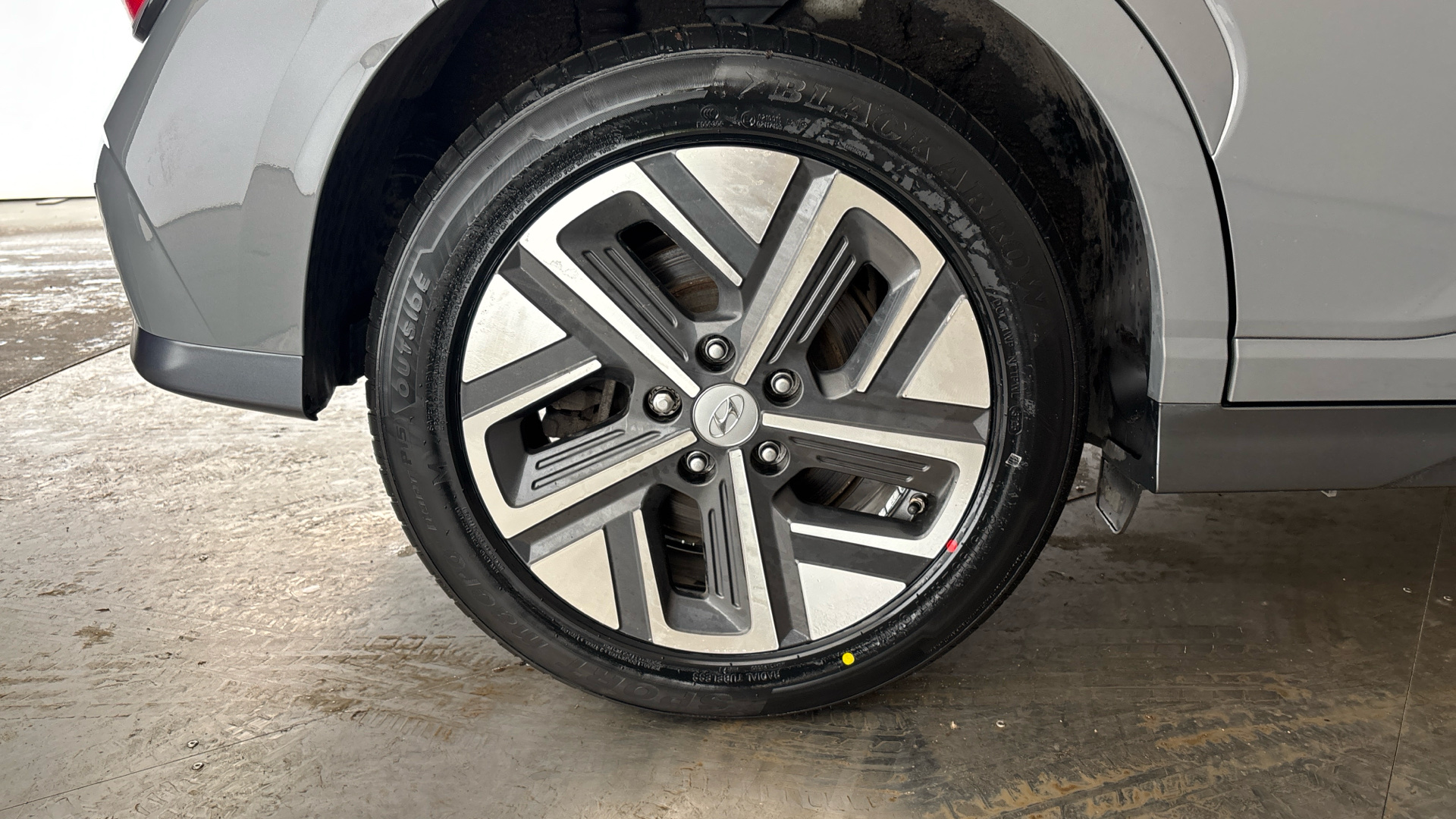 4027742 150kW Premium 64kWh 5dr Auto