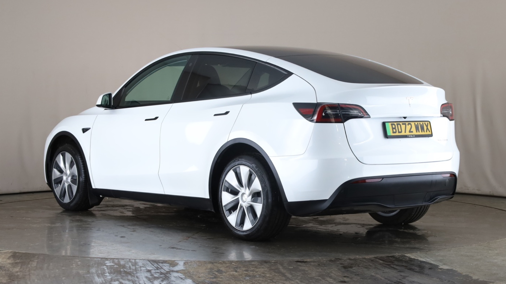 4049073 Long Range AWD 5dr Auto