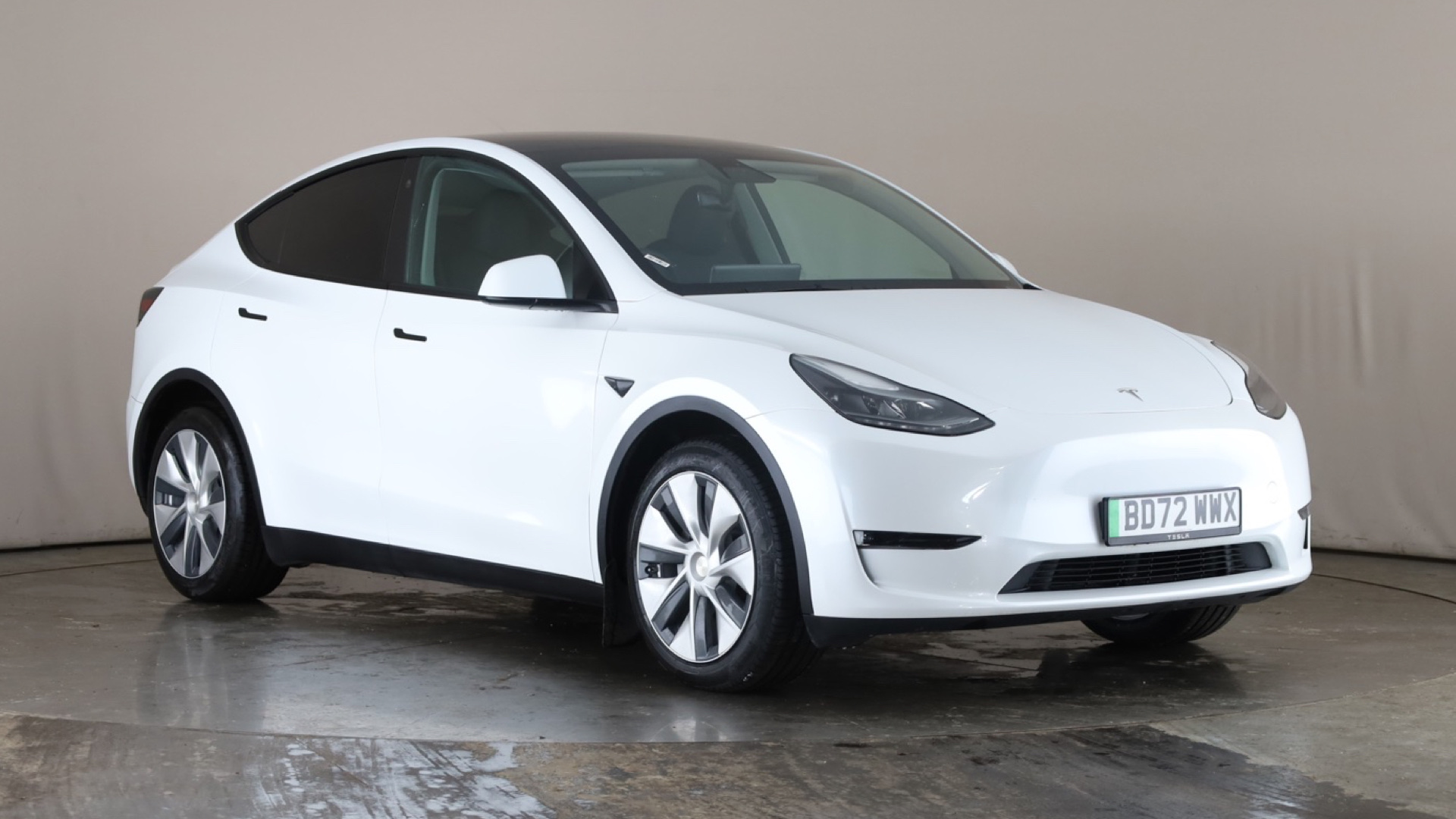 4049073 Long Range AWD 5dr Auto