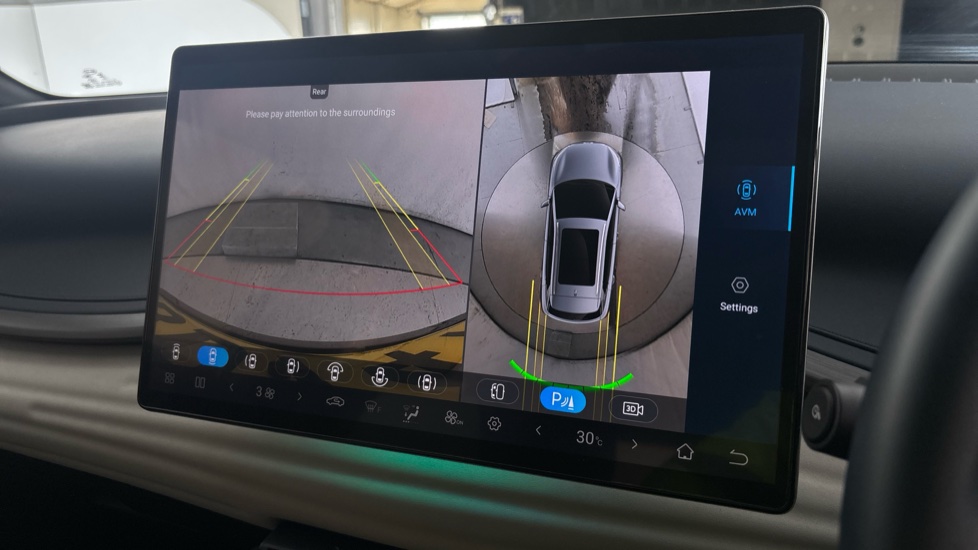 BYD ATTO 3 reverse camera