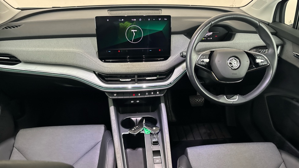 SKODA ENYAQ Image 11