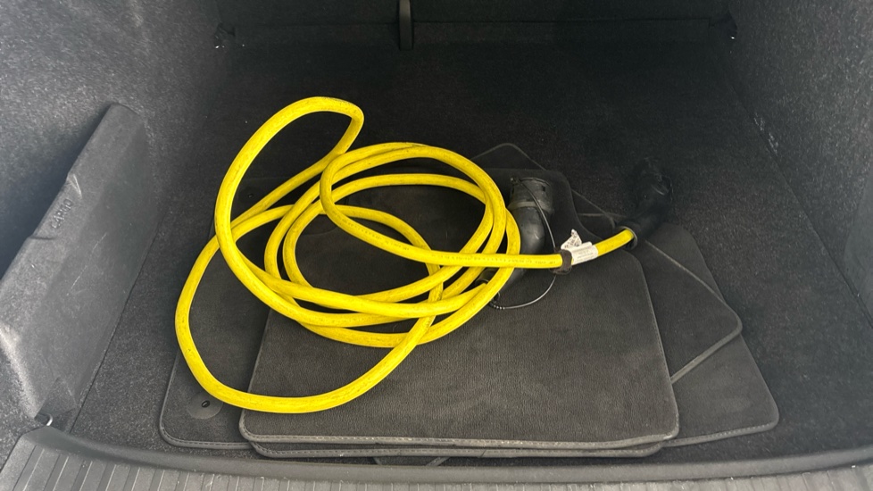 SKODA ENYAQ Image 22