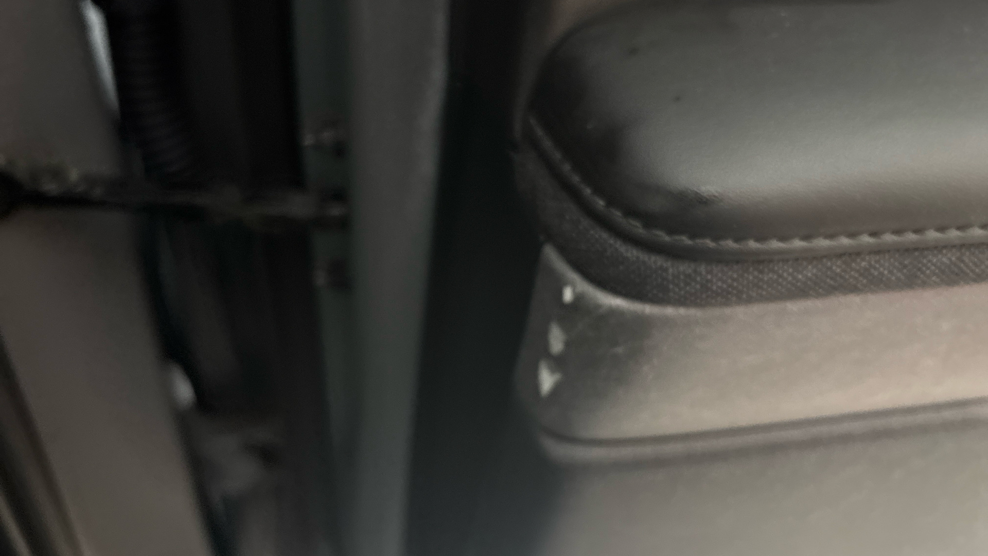 4020635 125kW Premium 58 kWh 5dr Auto [Part Leather]